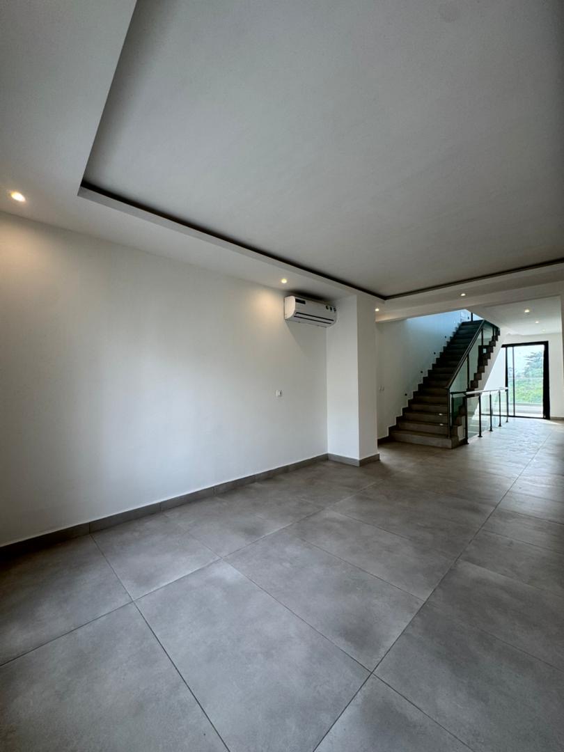 391749f8-8692-484a-9288-c98c77be06fa