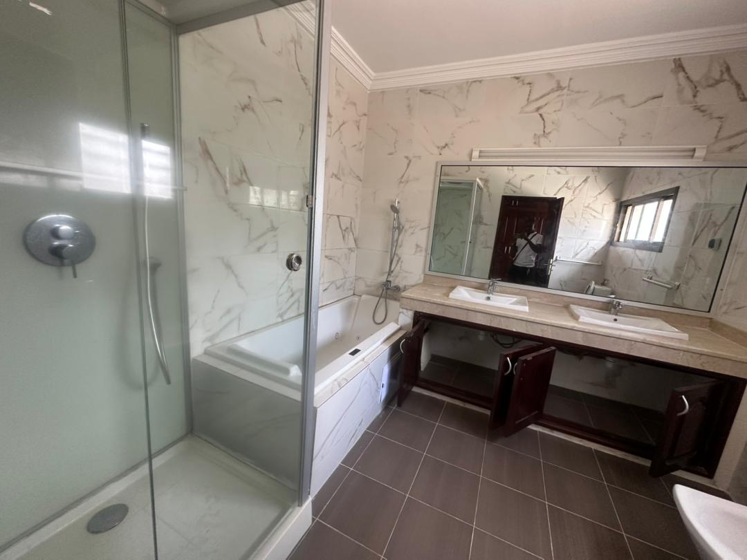 67d499ab-8b81-4489-974c-5d3176ee9708